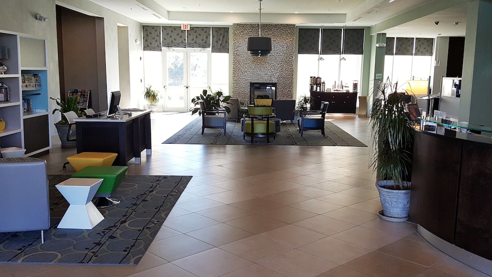 Holiday Inn Santee 46/71