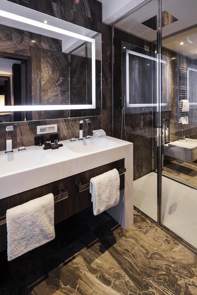 Hyatt Centric Milan Centrale 14/78