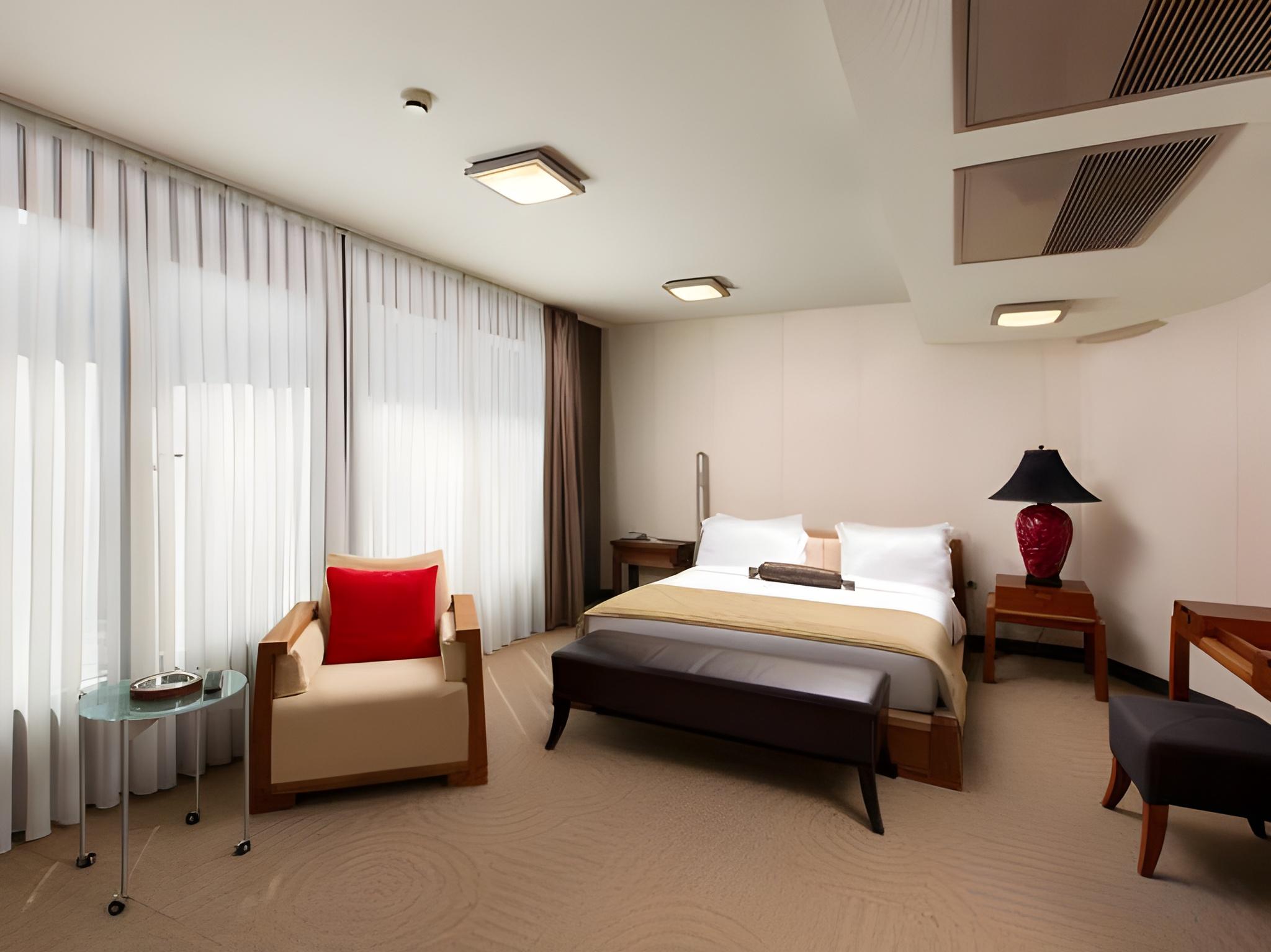 Penthouse Suite, Queen Bed