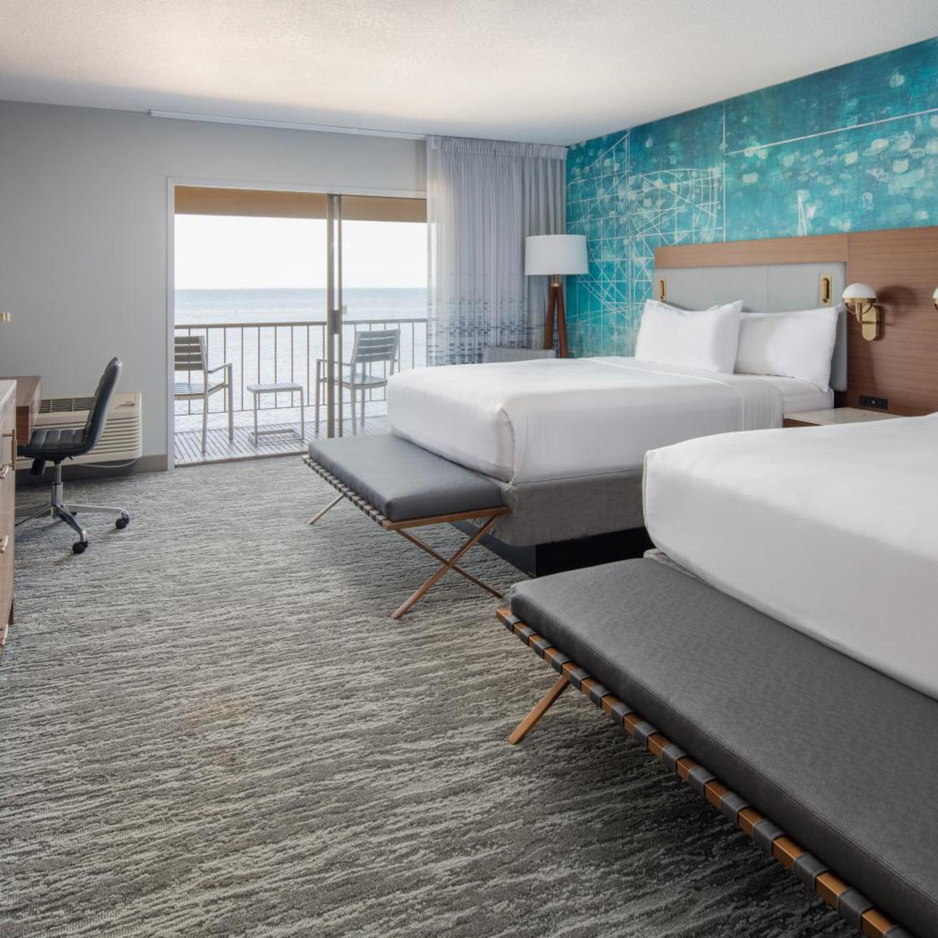 Room, 2 Queen Beds, Sea View
