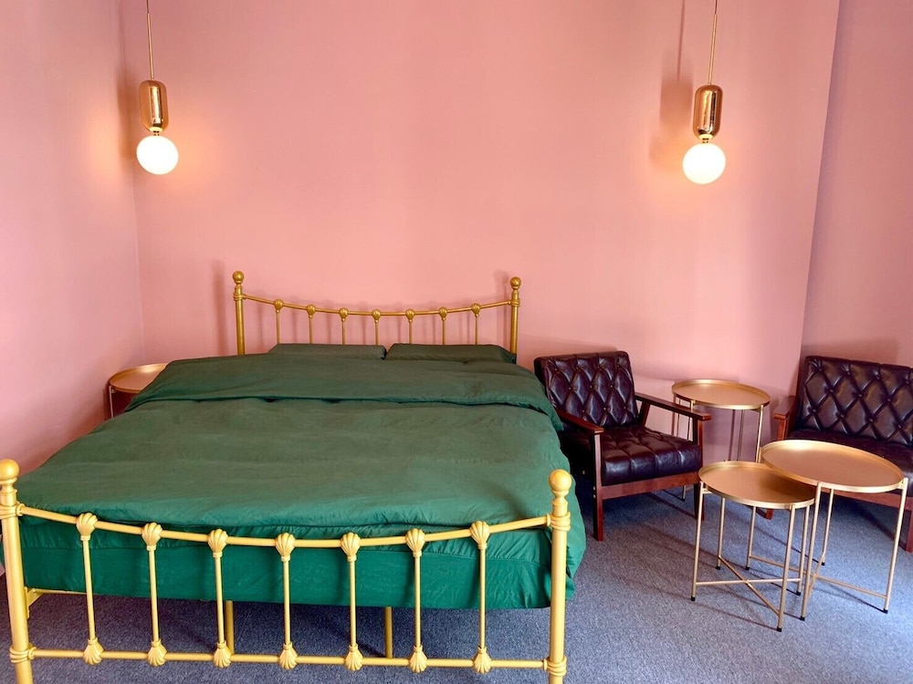 Loft.Wo Design Inn 42/47