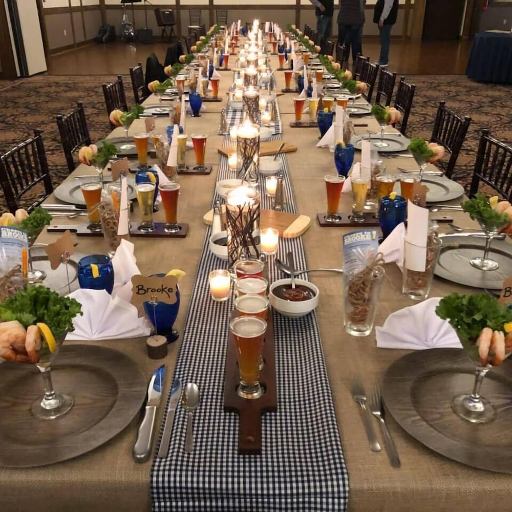 The Stables Inn and Suites 43/57
