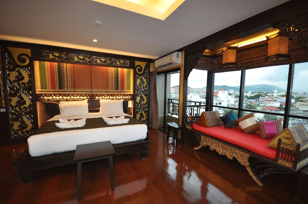 Chalelarn Hotel 20/41