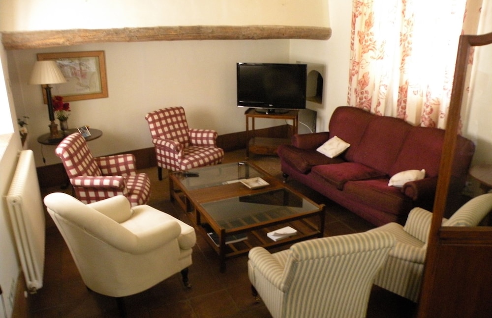 Posada de Valdezufre 20/51
