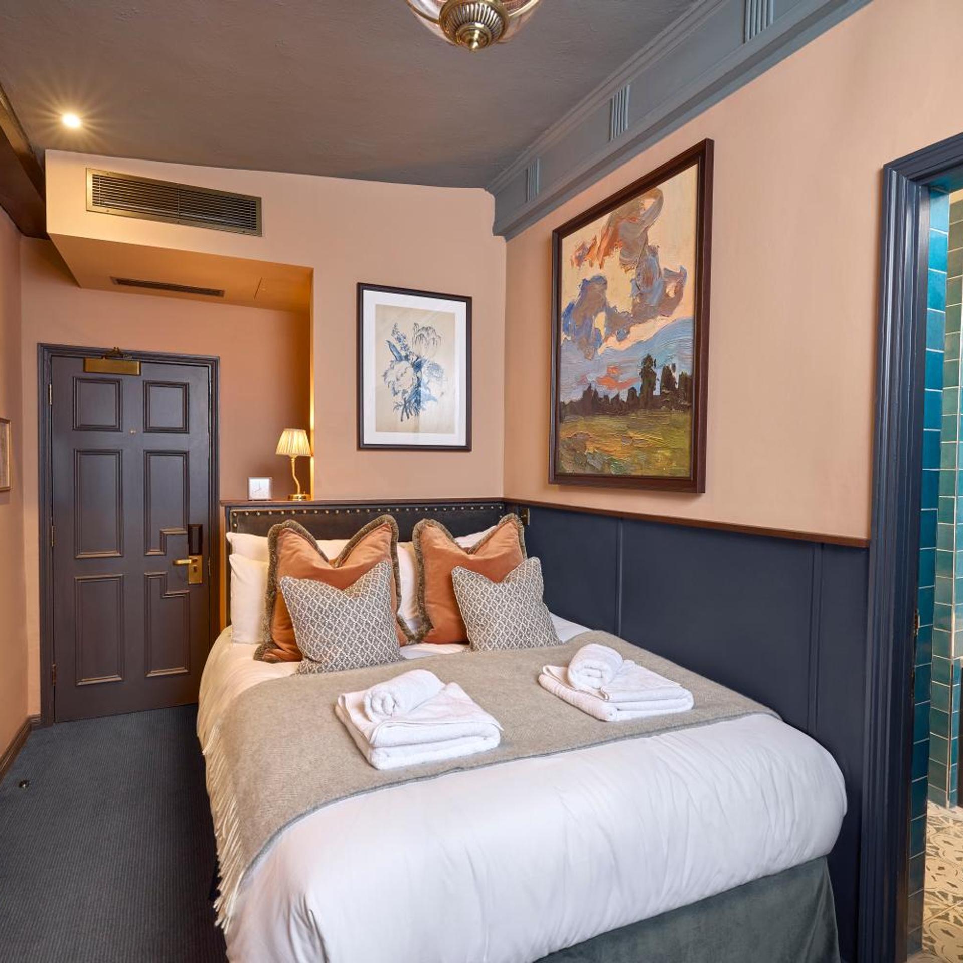 Salisbury Arms Hotel 16/54