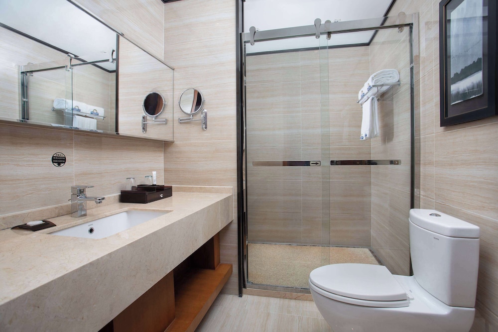 Days Hotel by Wyndham Jilin Railway Station 16/16