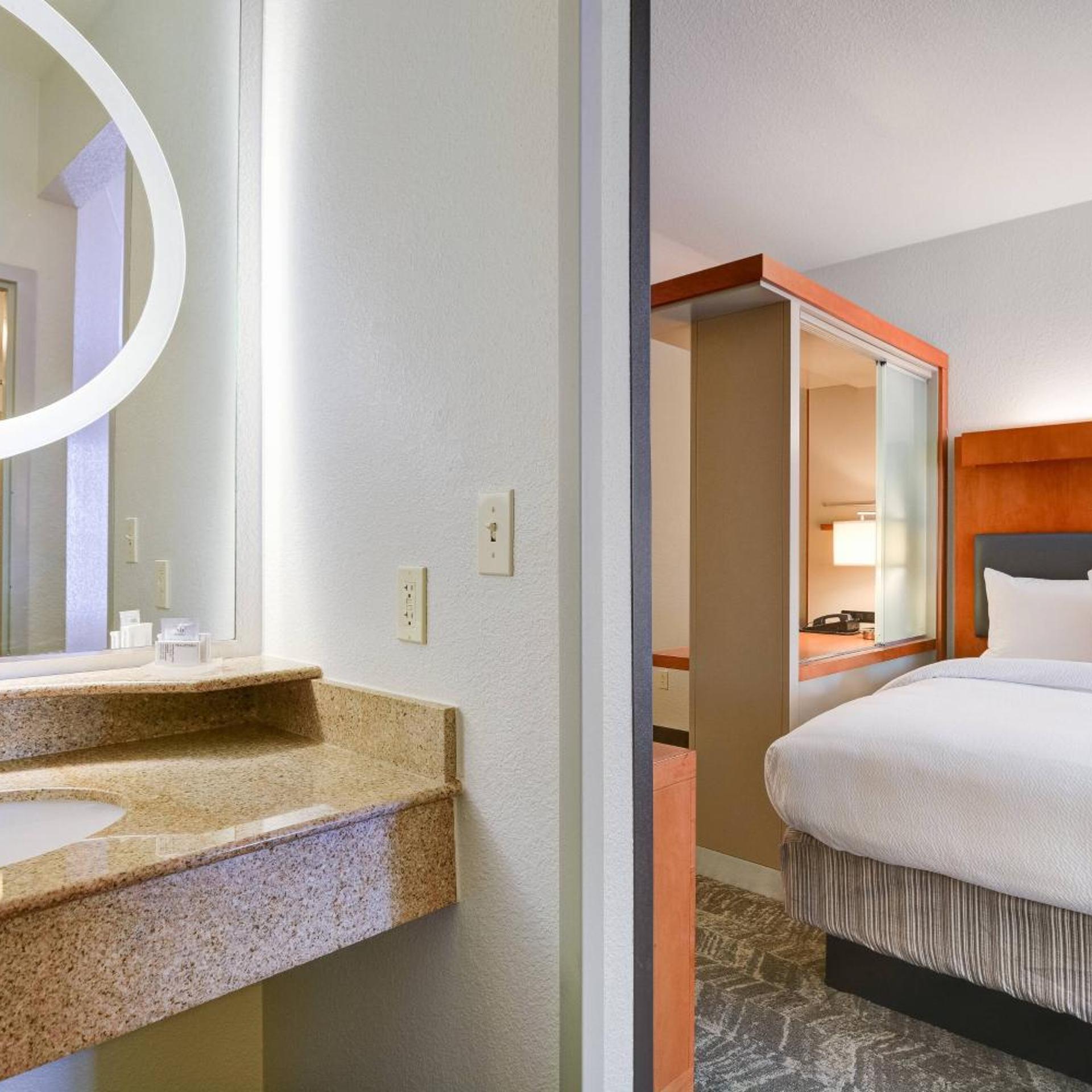 جناح بسرير كينج مع سرير سحّاب إضافي مع أريكة، Springhill Suites Shreveport-Bossier City/Louisiana Downs 5/6