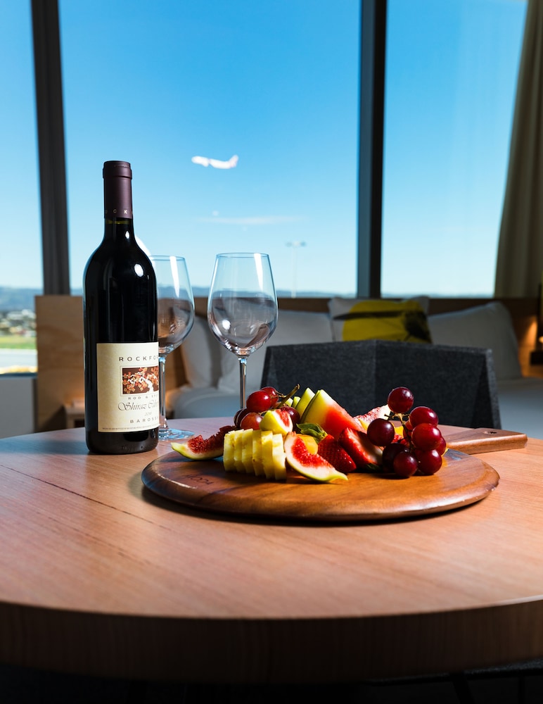 Atura Adelaide Airport Hotel 31/49