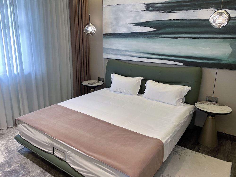 Hl 309 Hotel 17/55