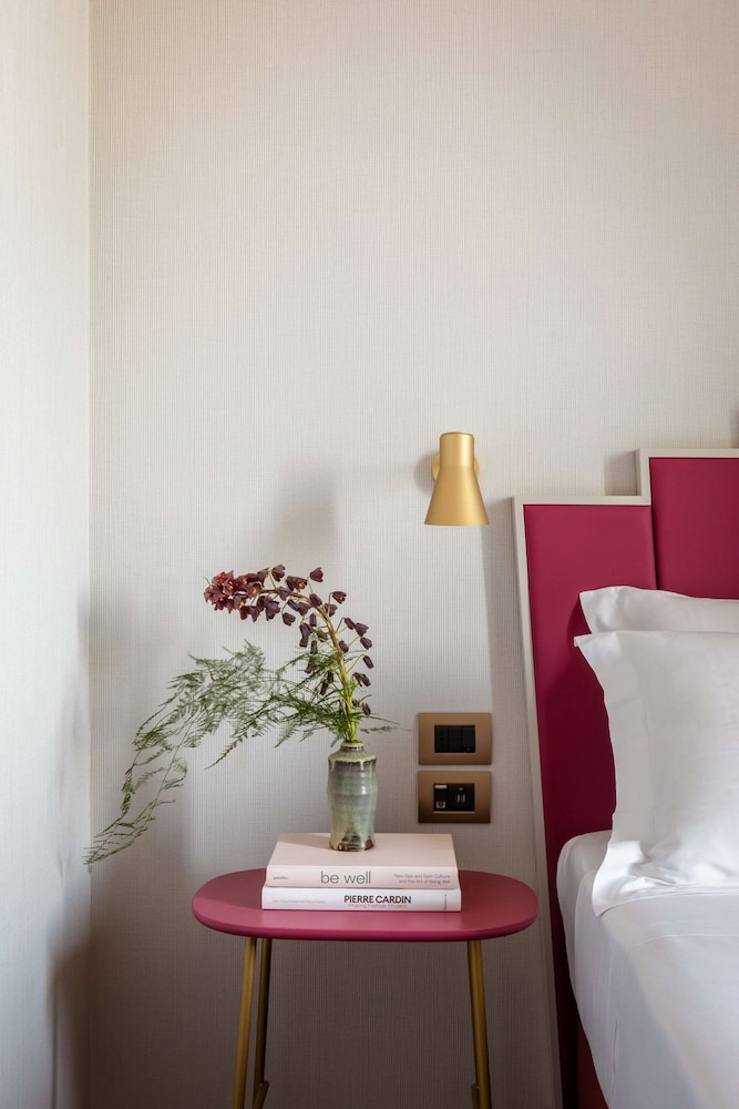 PREMIUM, TWIN BEDS