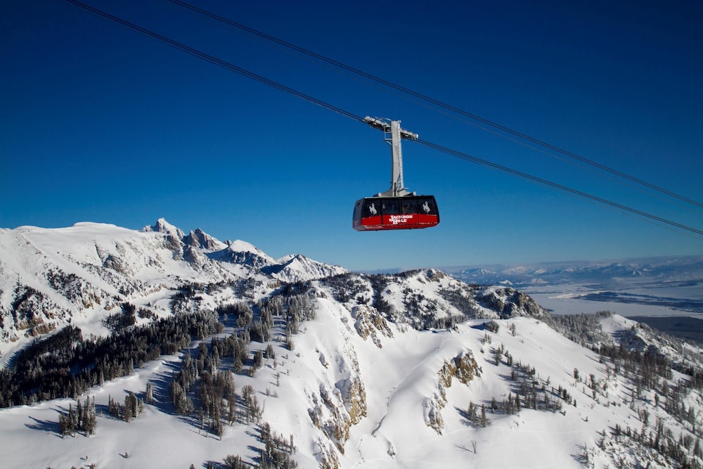 Teton Private Residences 38/50
