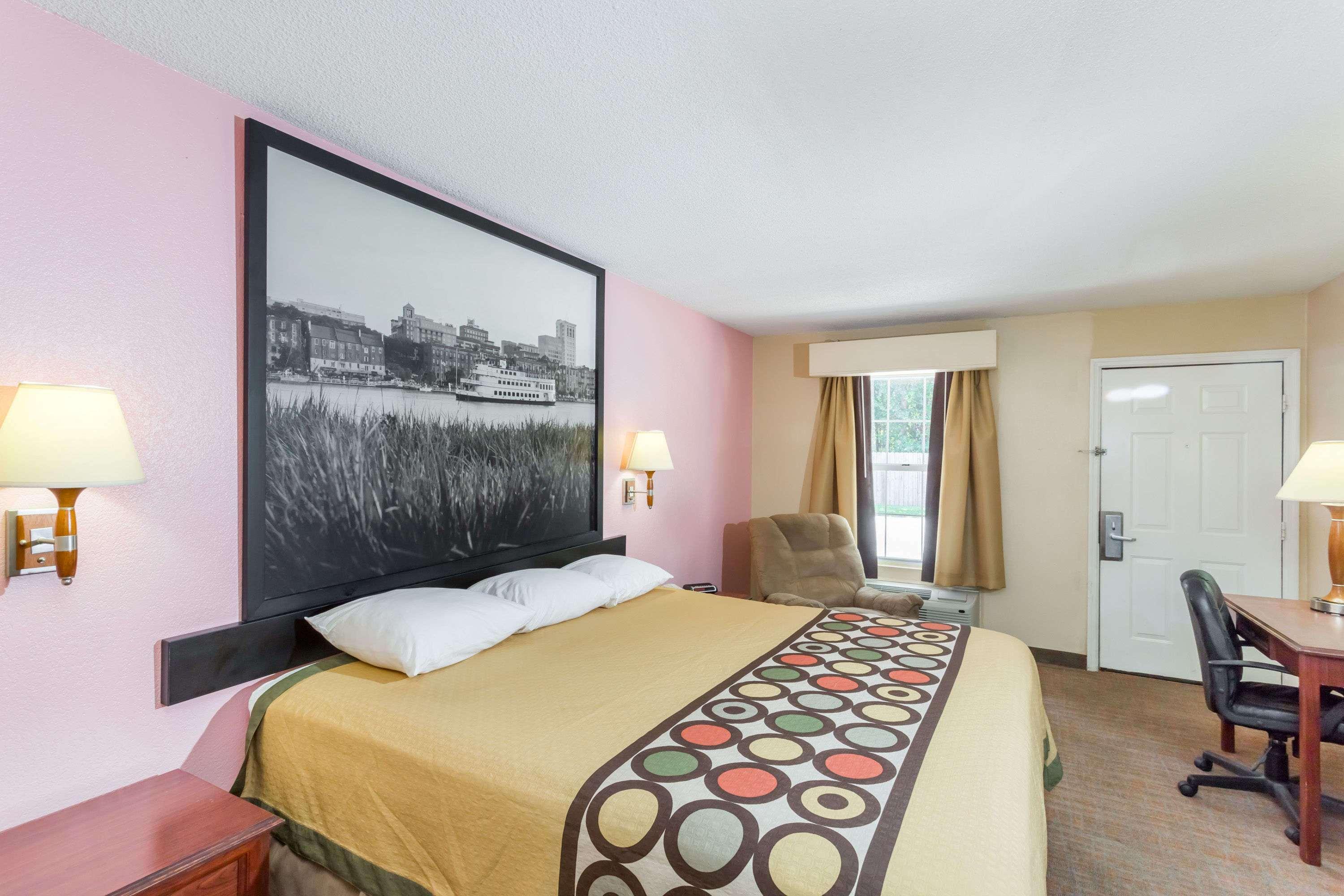 Super 8 By Wyndham Statesboro 7/20