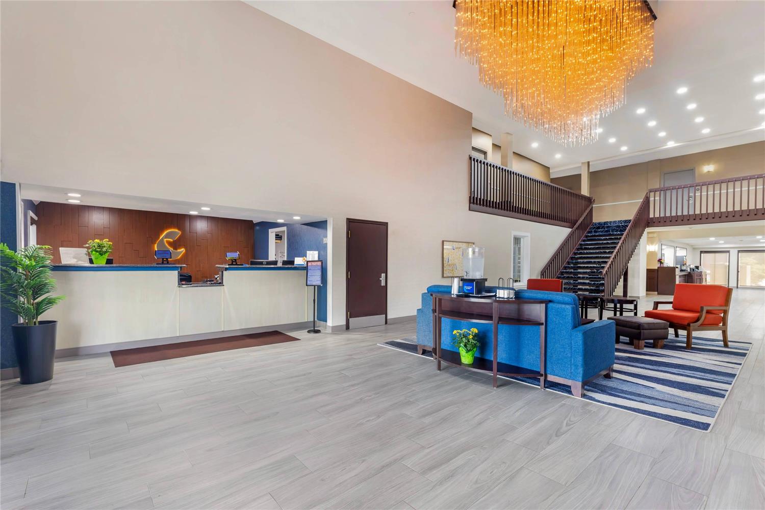 Comfort Inn Bourbonnais Near I-57 7/38