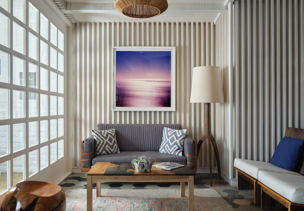 The Leta Santa Barbara Goleta, Tapestry Collection by Hilton 46/81