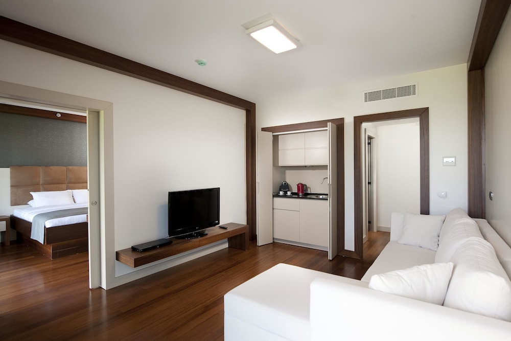 Ortunc Hotel Boutique Class 11/50