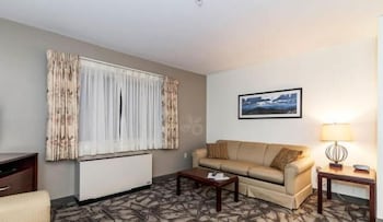 Grand Summit Hotel At Attitash 43/64