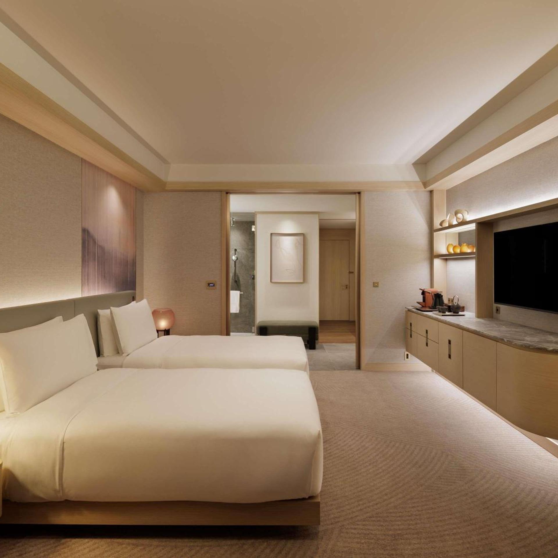 Room, Twin Beds, Tower View