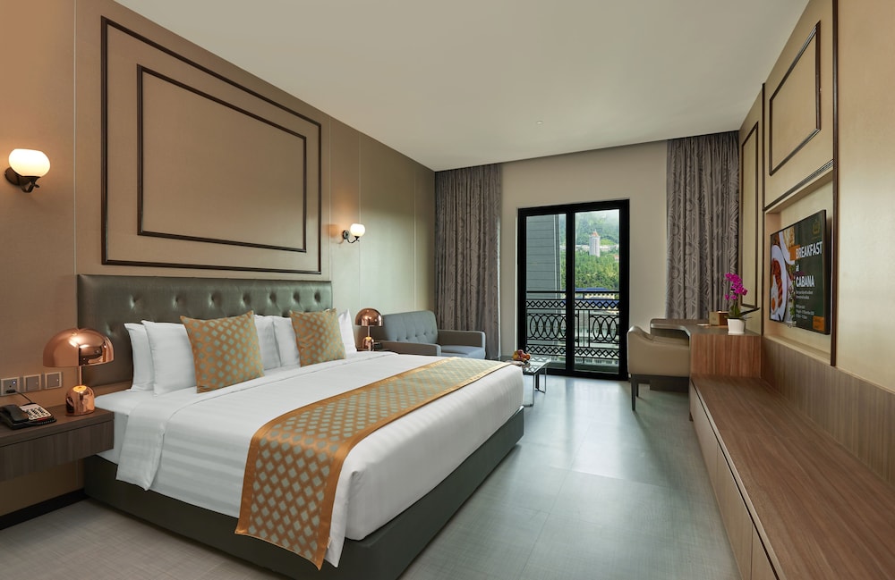 Geo Resort and Hotel 10/26
