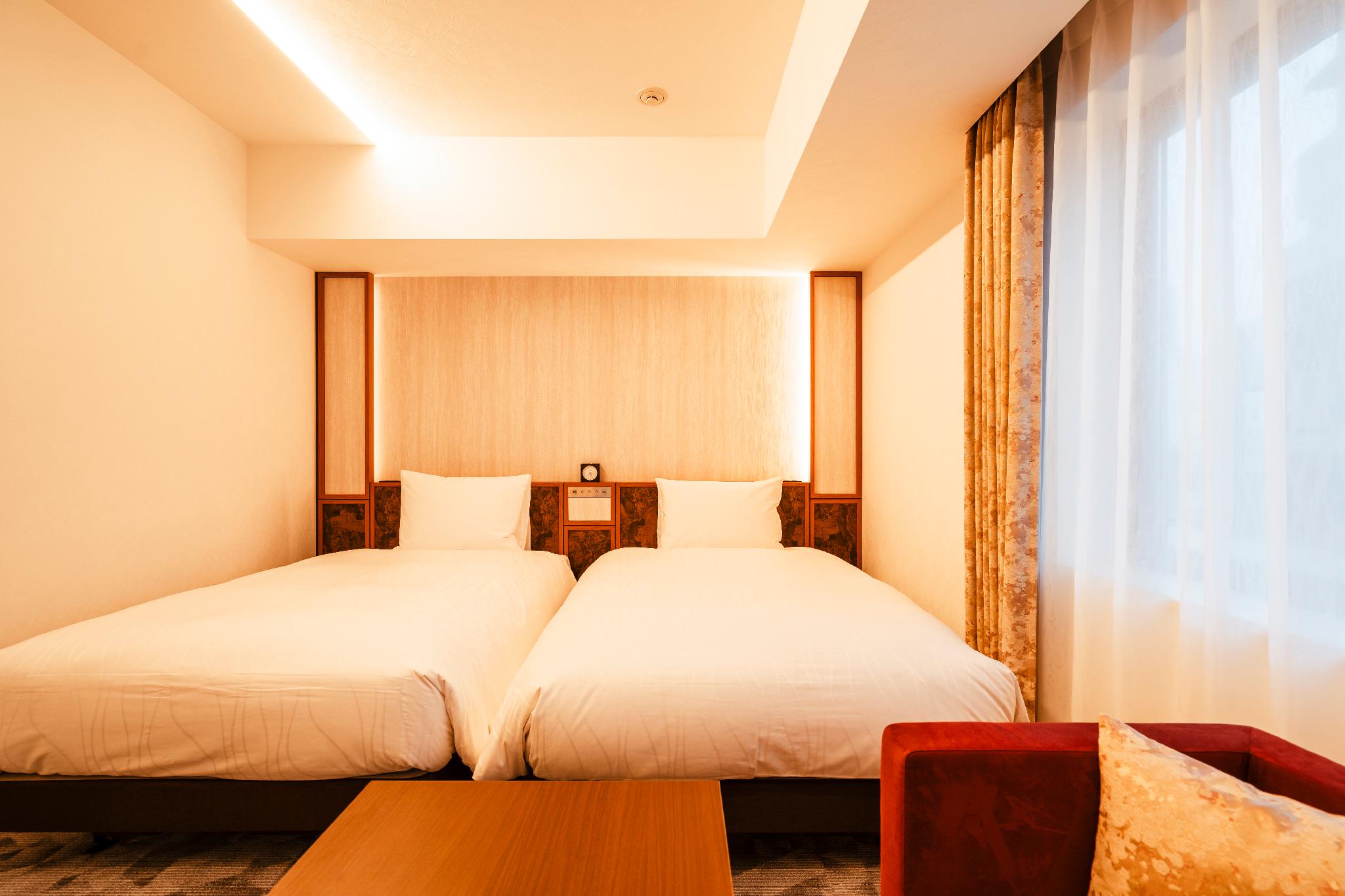 Semi Room, Universal, 2 Semi Double Beds