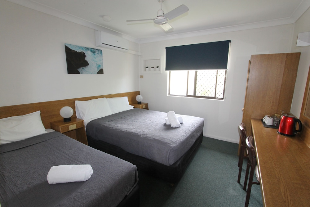 Toreador Motel 19/50