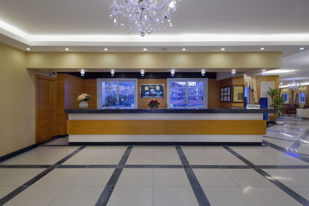 Villa Sunflower Hotel 6/50