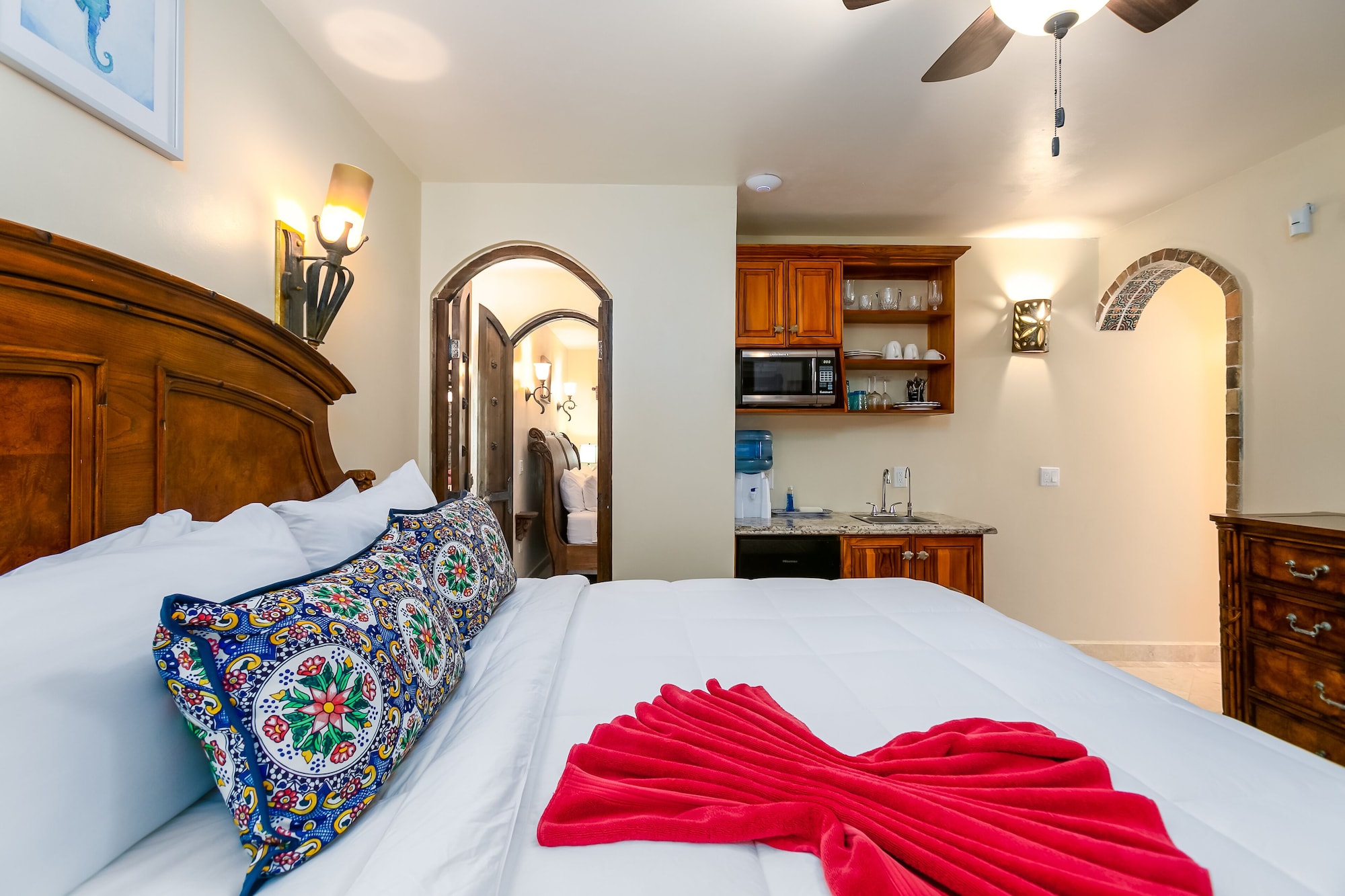 Cayos, Luxury, Suite, Queen Bed