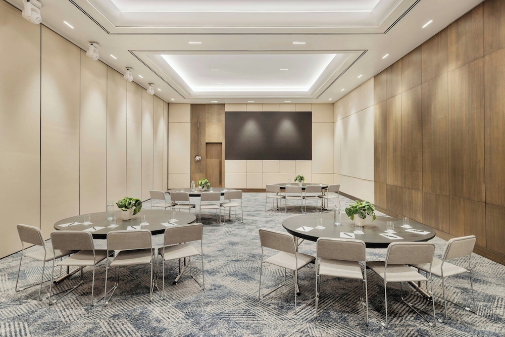 JW Marriott Auckland 62/67