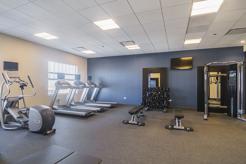Hampton Inn Chicago North/Loyola Station 34/71