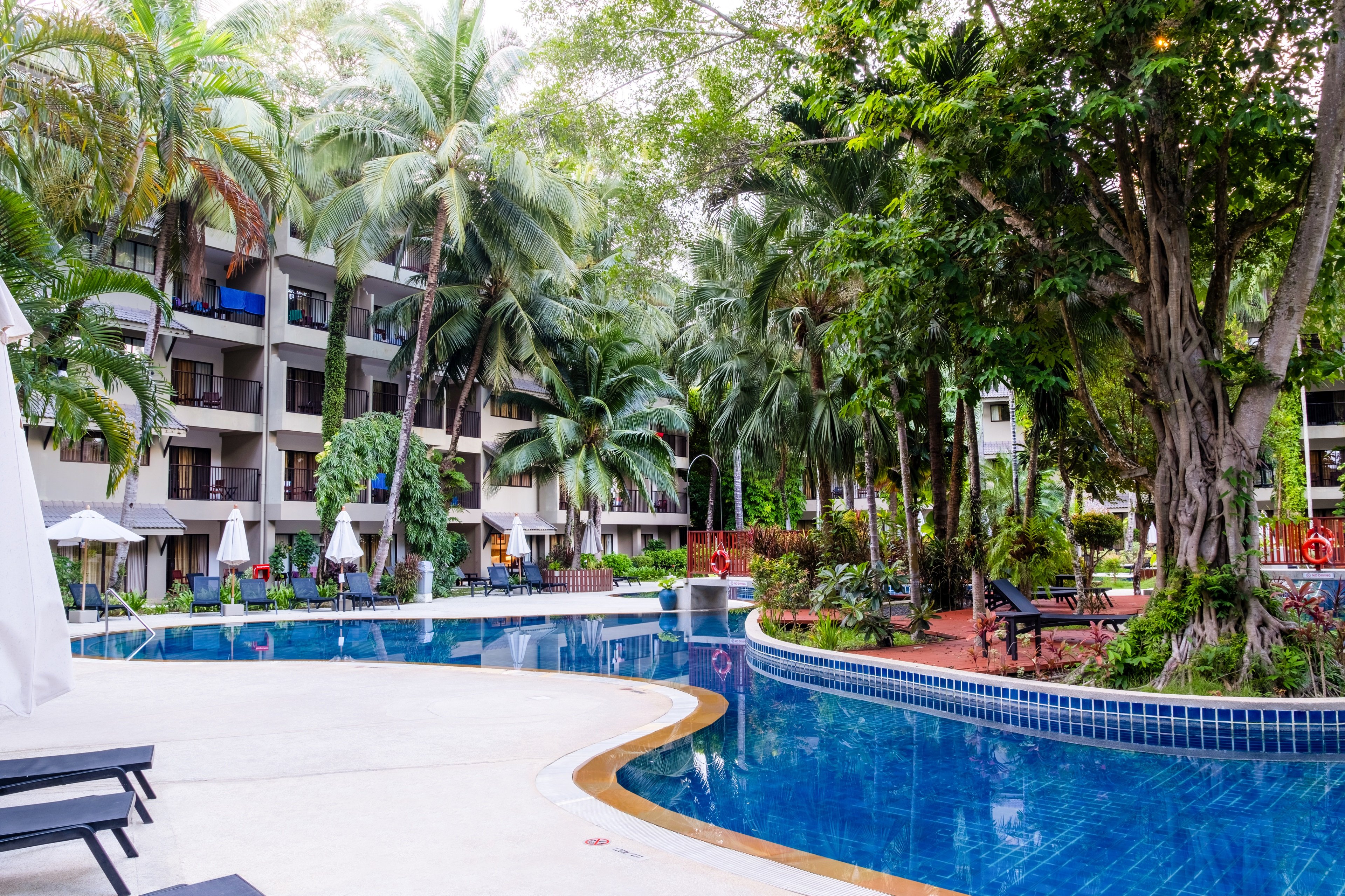 Holiday Inn Resort Phuket Surin Beach in CHOENG THALE