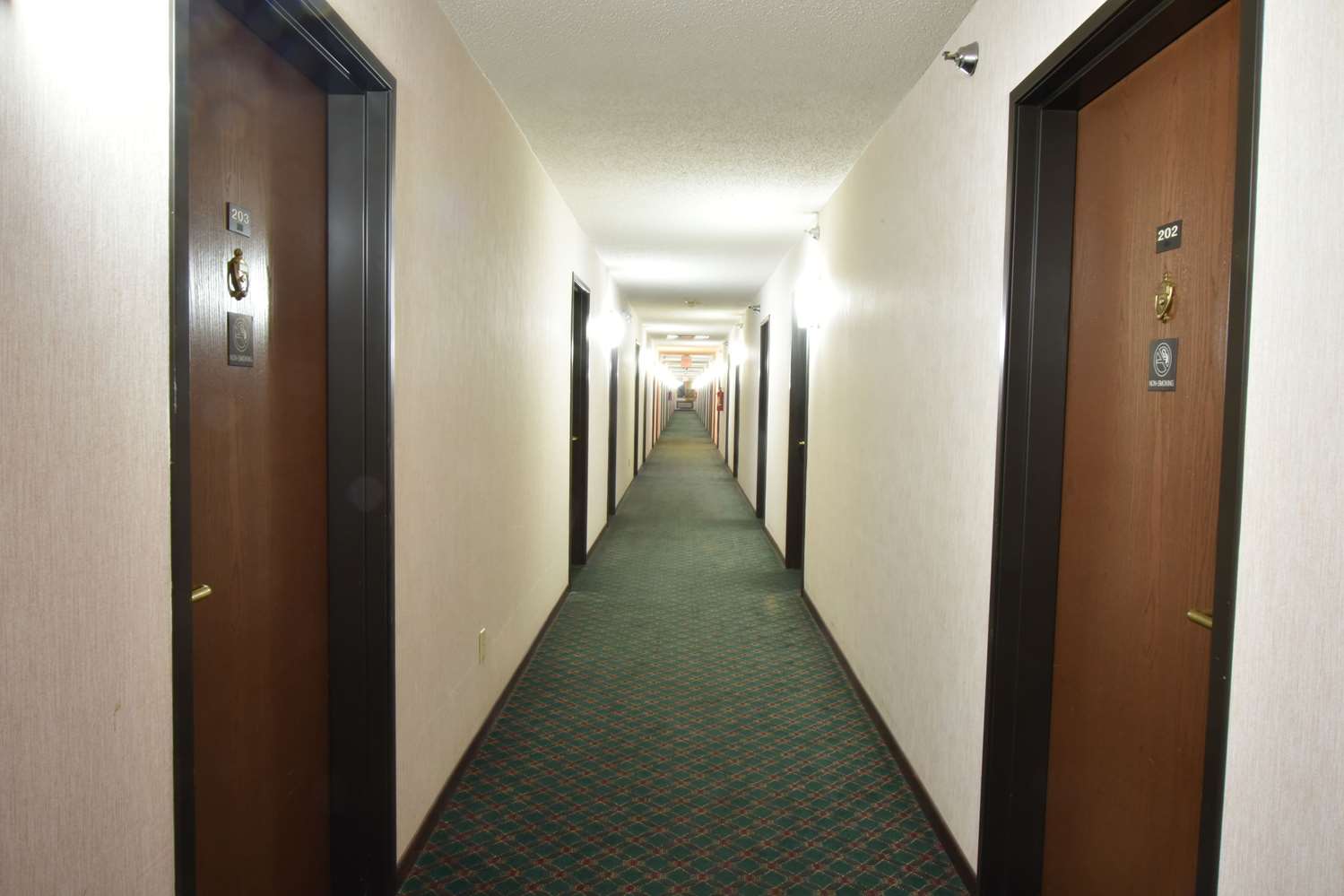 Clarion Pointe Springfield Southeast 14/20