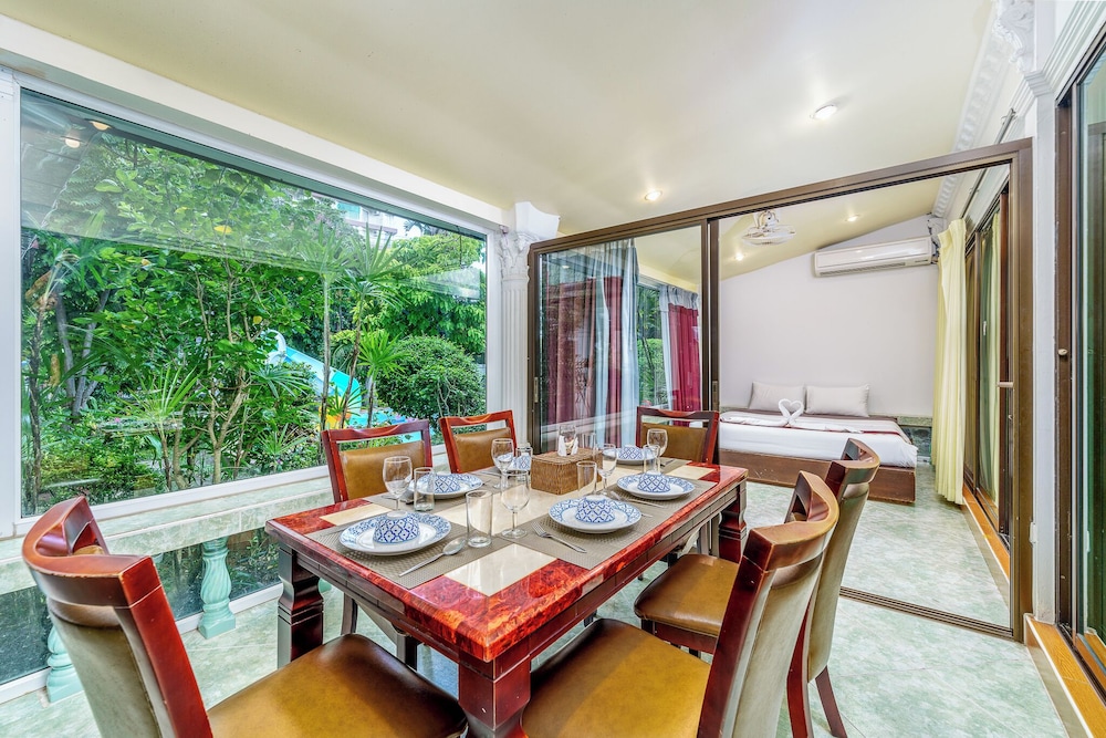 Villa Navin Resort 70/78