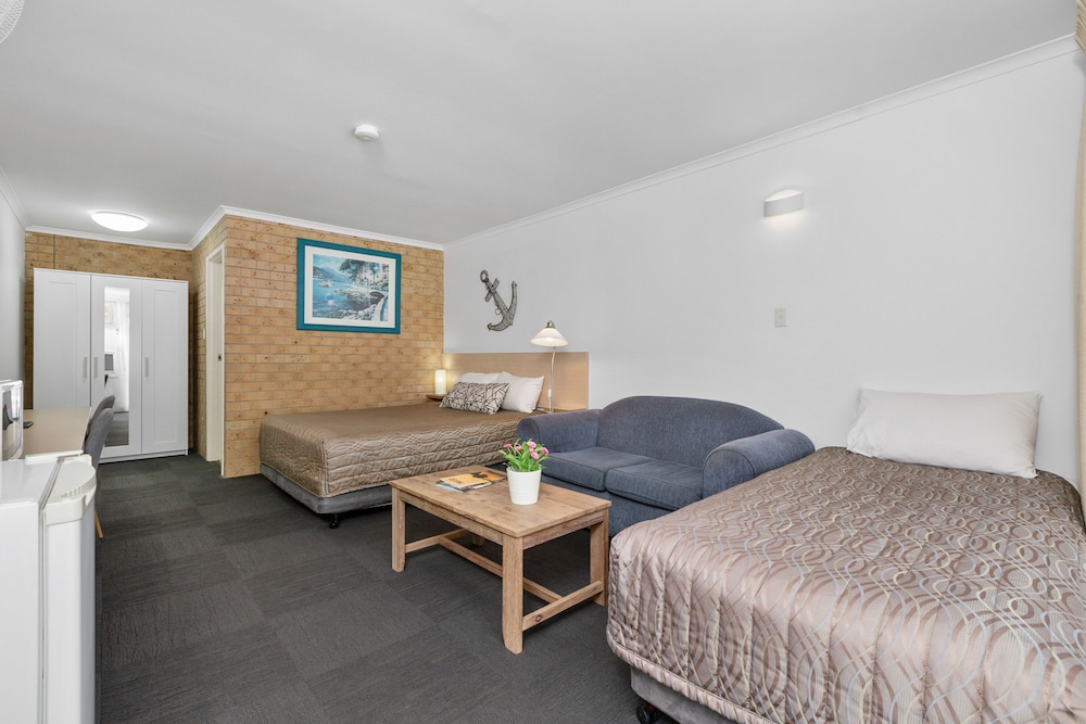 Tweed Harbour Motor Inn 16/57