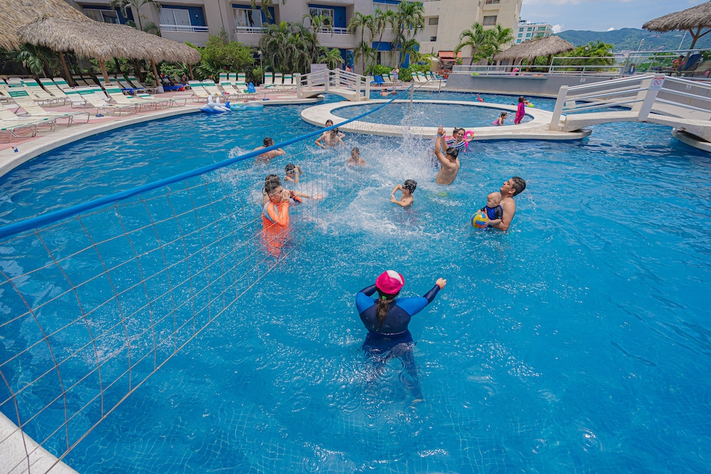 Playa Suites Acapulco 57/64