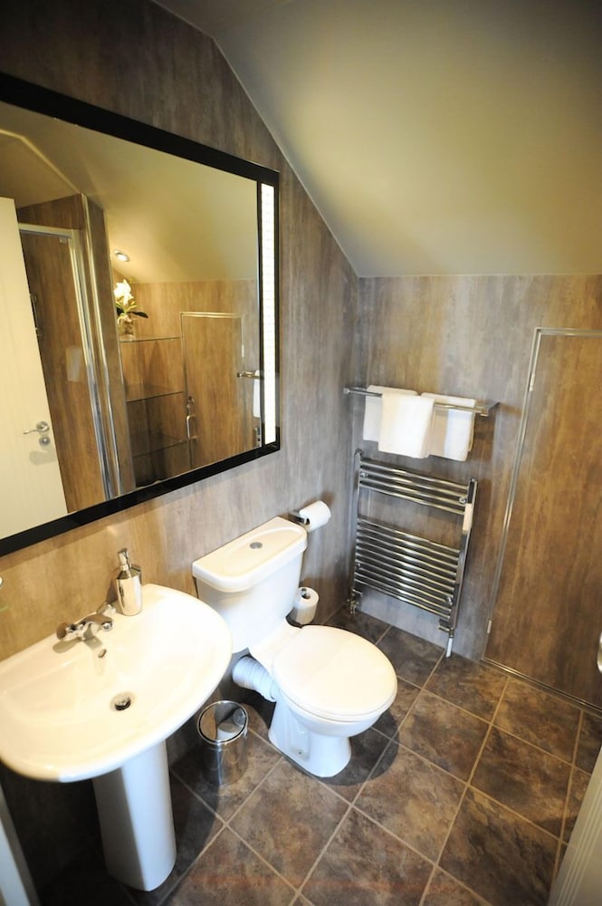 Stirling Luxury Apartments 28/30