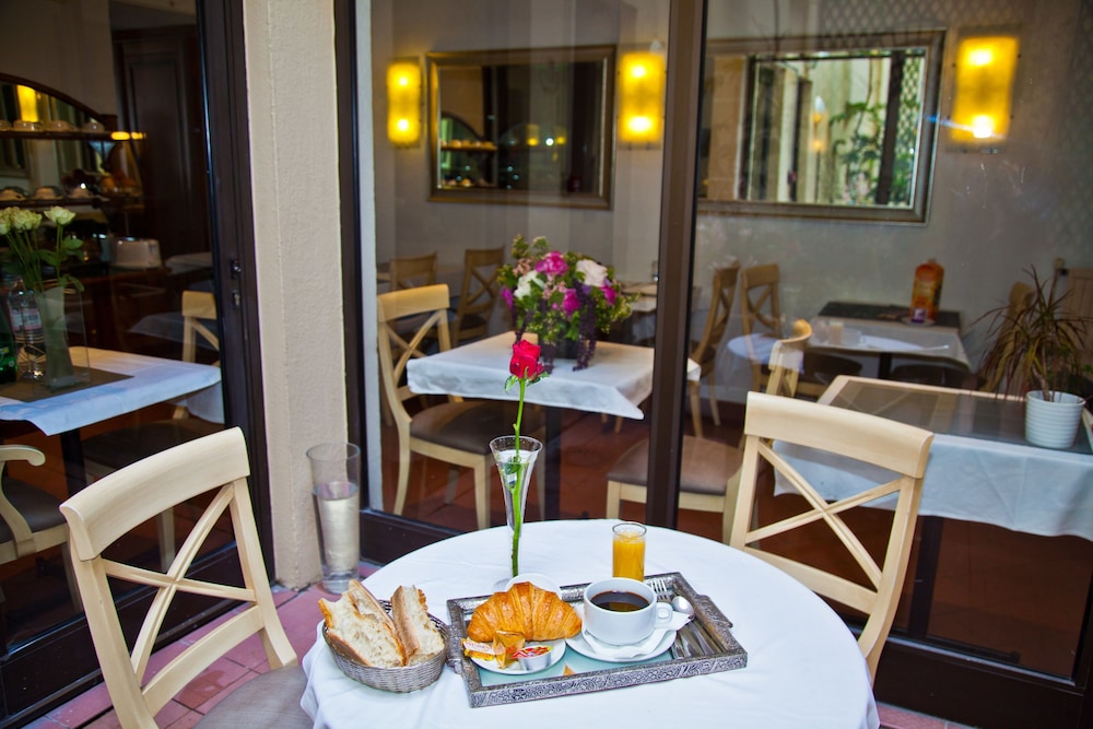 Hotel Du Mont Dore 47/57