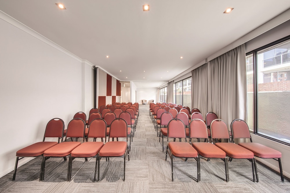 Central Studio Hotel Sydney 34/39