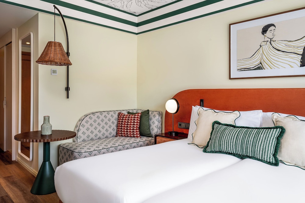 Essential, Prime, King Bed, with View، Onyria Quinta Da Marinha Hotel 8/10