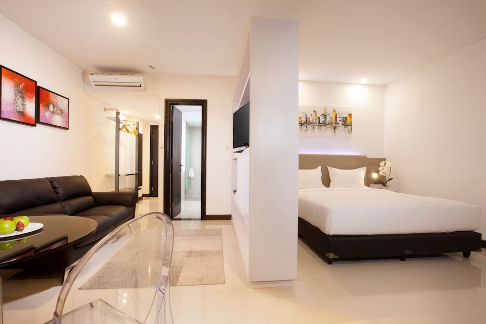 VERSE HOTEL CIREBON 22/72
