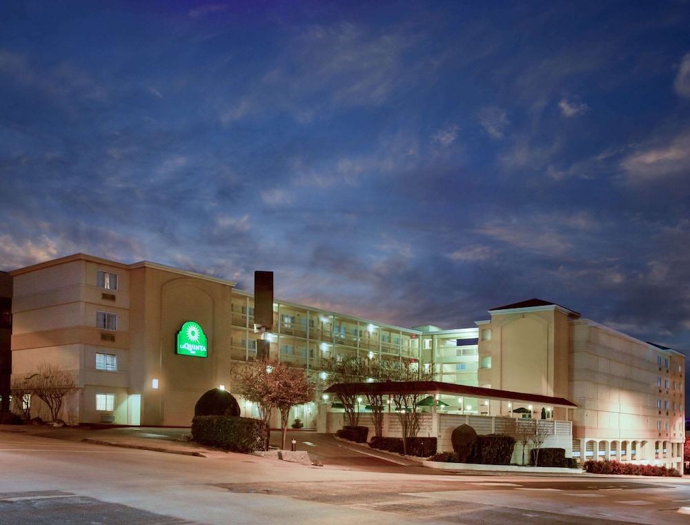 La Quinta Inn by Wyndham Austin Capitol / Downtown 1/43