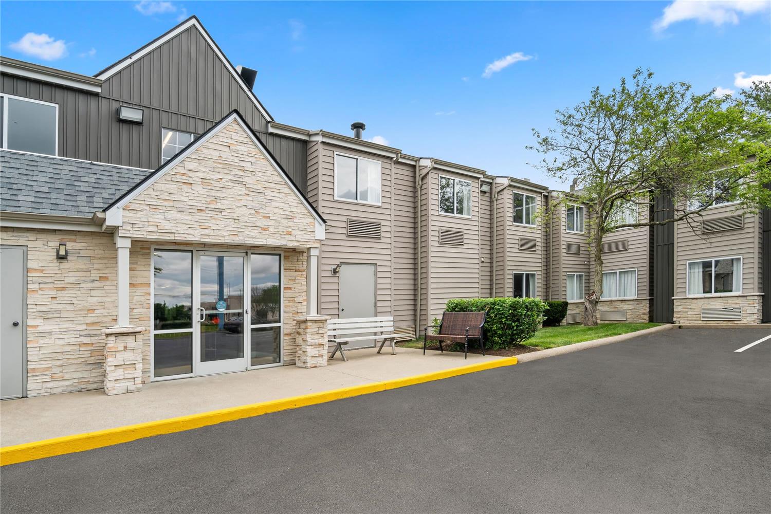 Microtel Inn & Suites by Wyndham Lexington 25/30