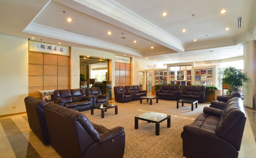 Dynasty Hotel 27/41