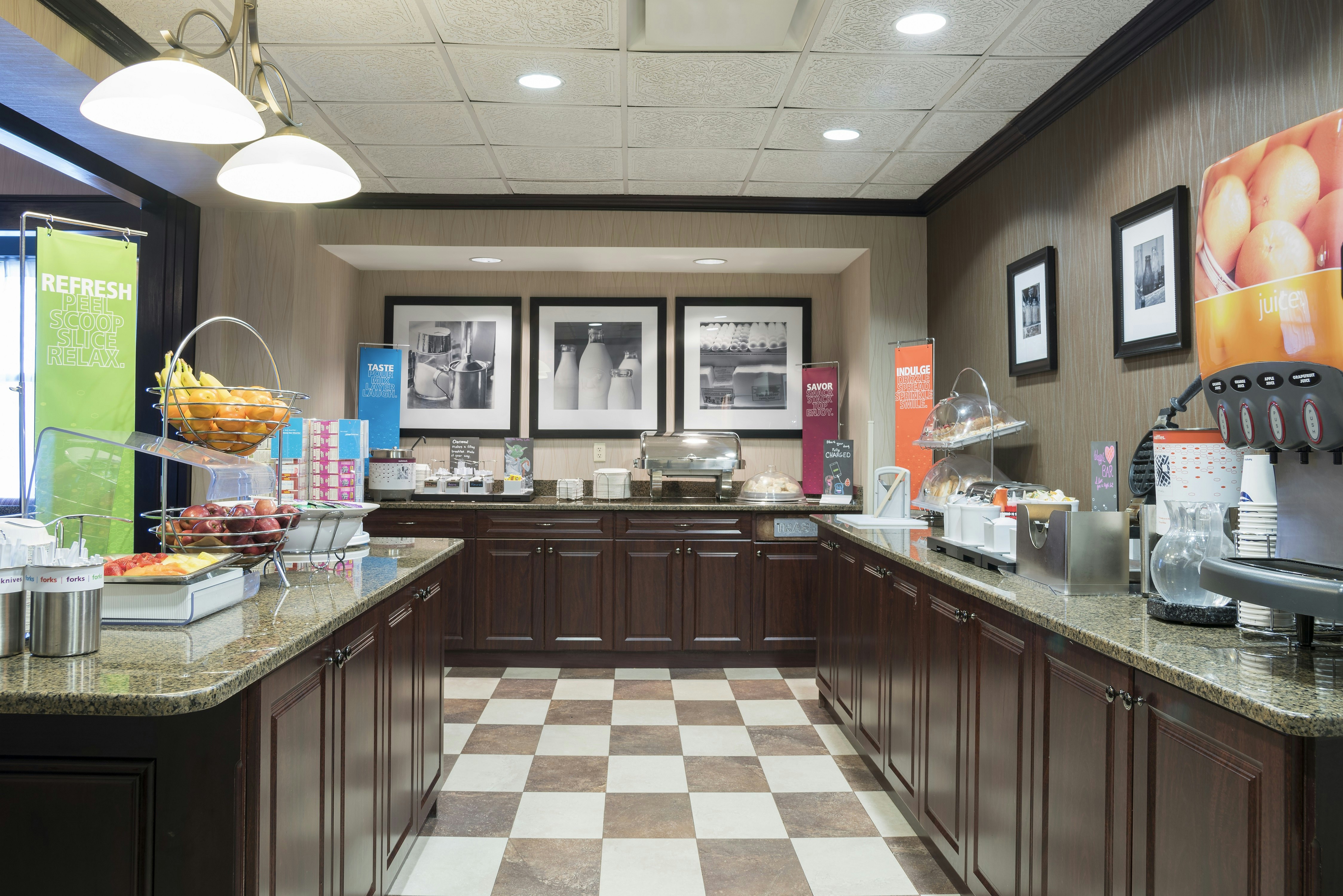 Hampton Inn Detroit/Roseville 3/20