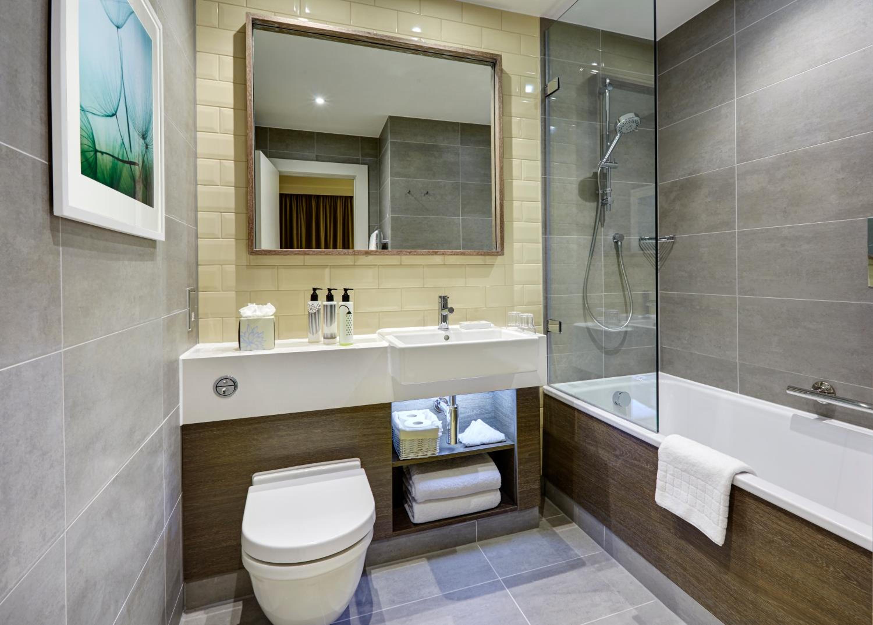 جناح استوديو ديلوكس بسرير كينج، Staybridge Suites London - Vauxhall by IHG 3/4