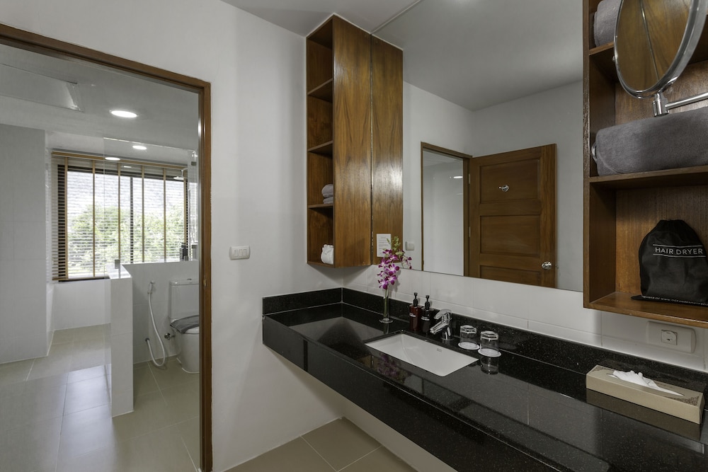 Sunprime Kamala Beach 24/35