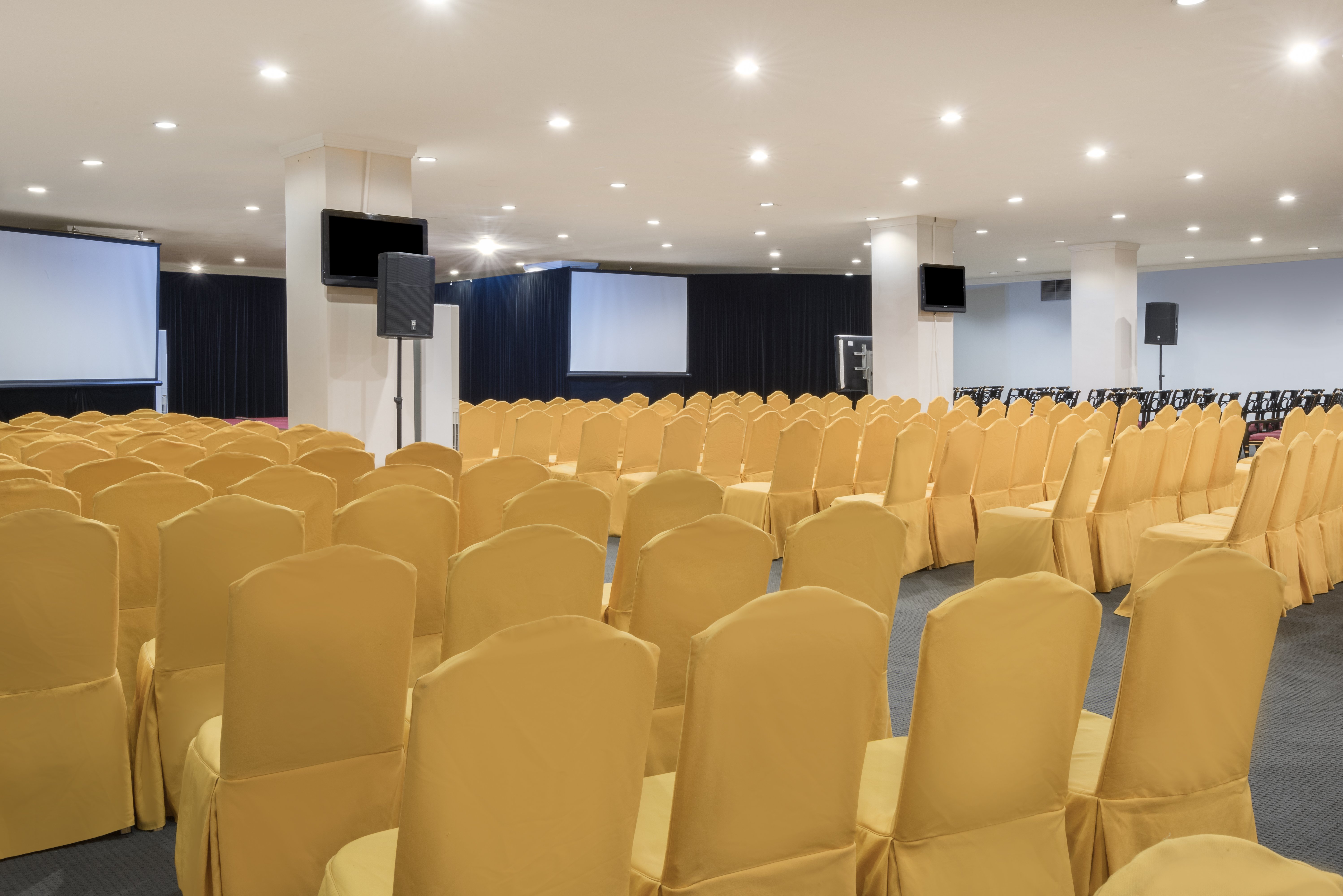 Crowne Plaza Hotel Qingdao 38/50