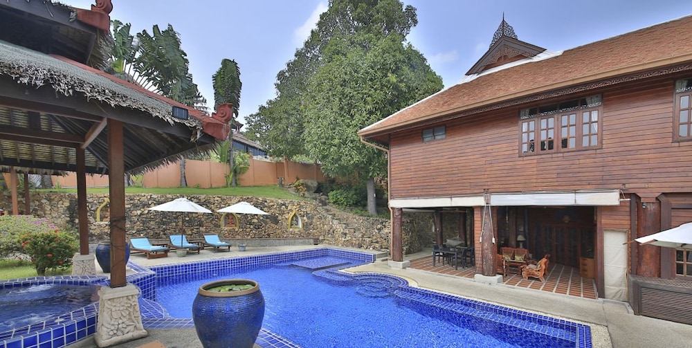 Presidential Thai Villa 33/36