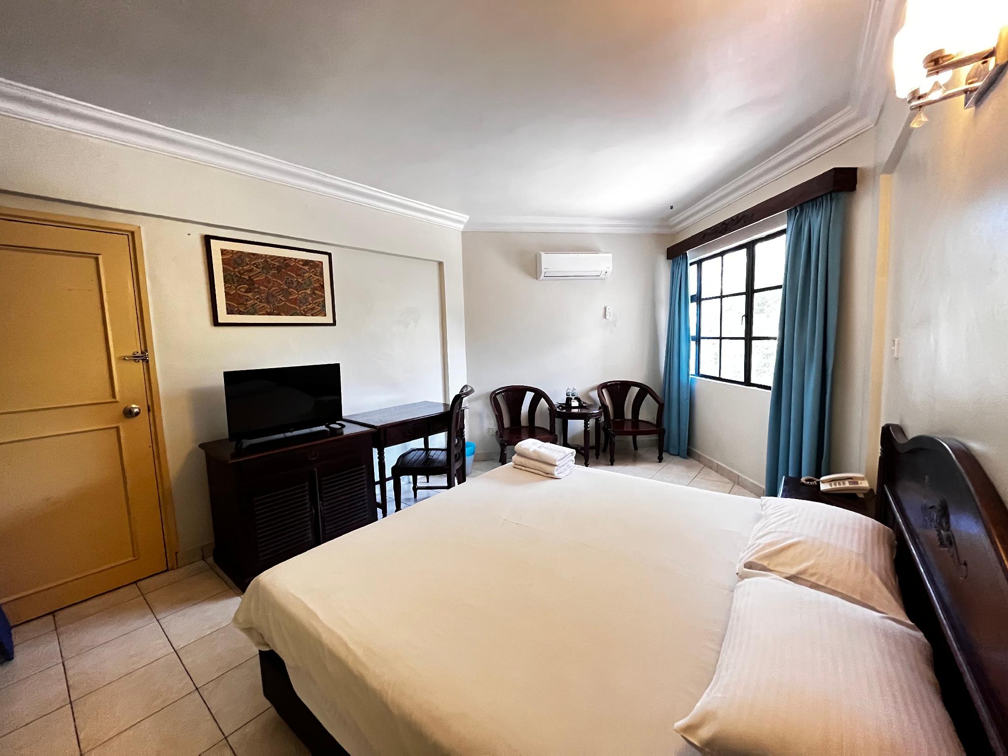 Deluxe, King Bed, Sea Front