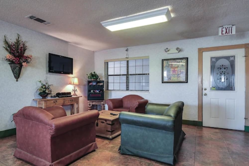 Americas Best Value Inn Midlothian Cedar Hill 20/31