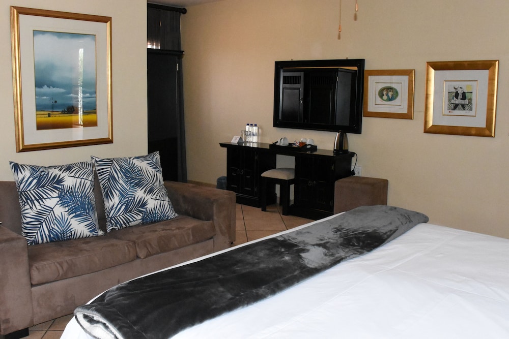 Batter Boys Boutique Hotel 24/50