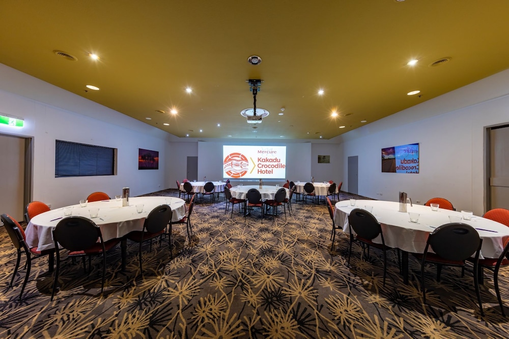Kakadu Crocodile Hotel 53/61